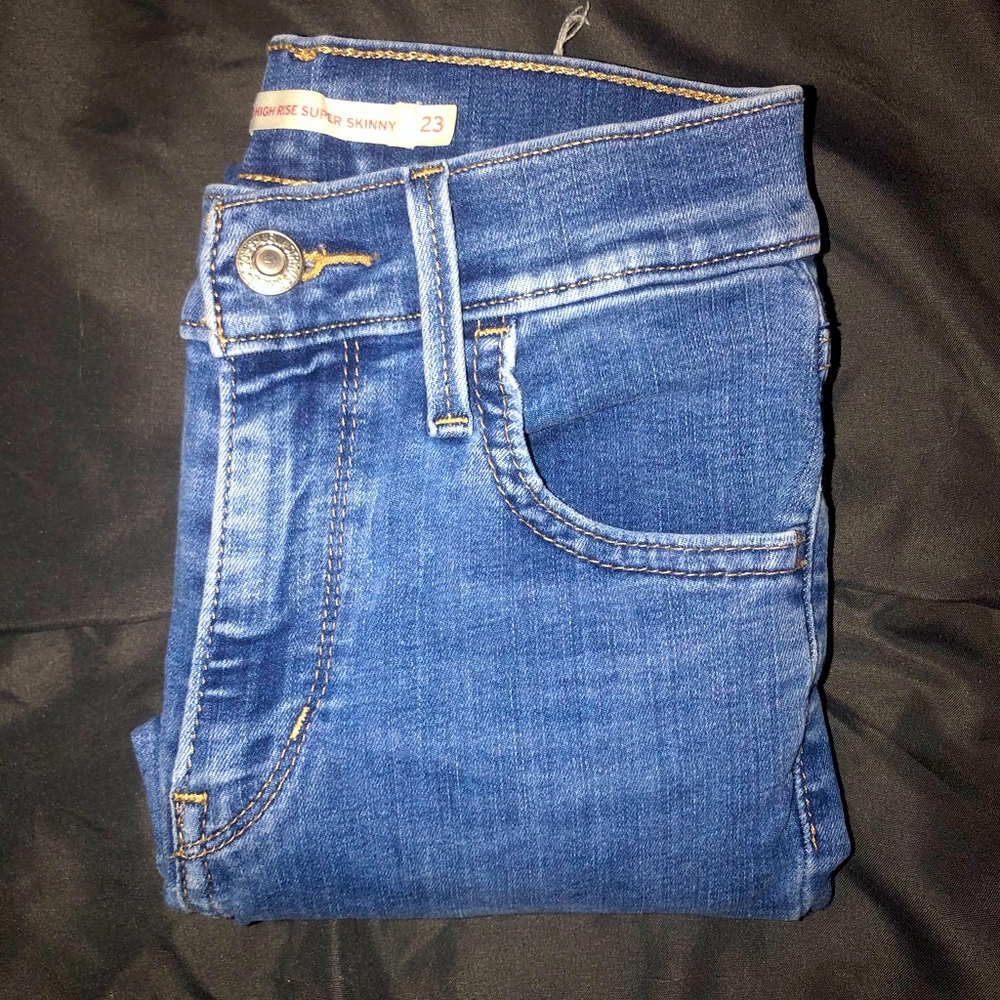 Levi’s High Rise Super Skinny Jeans
